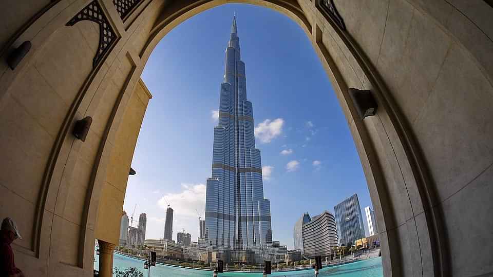 Visit Burj Khalifa 148th Floor - Peak hours