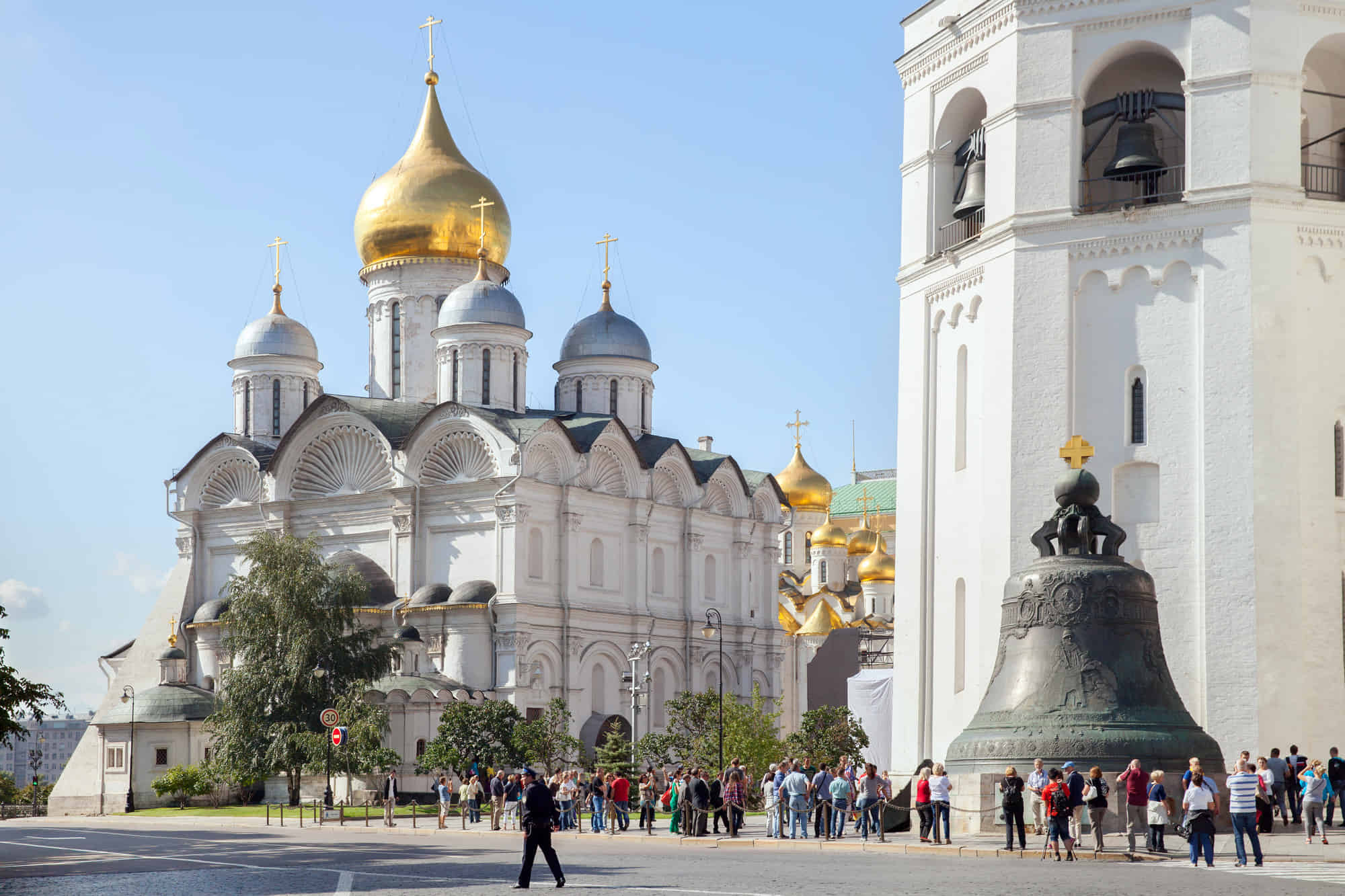 Moscow Kremlin Cathedral – Red Square- GUM& SUM mall – Sky Bridge at Moskva River – St . basils Cathedral – Savior Church walking tour at Moskva River ( Fixed itinerary)