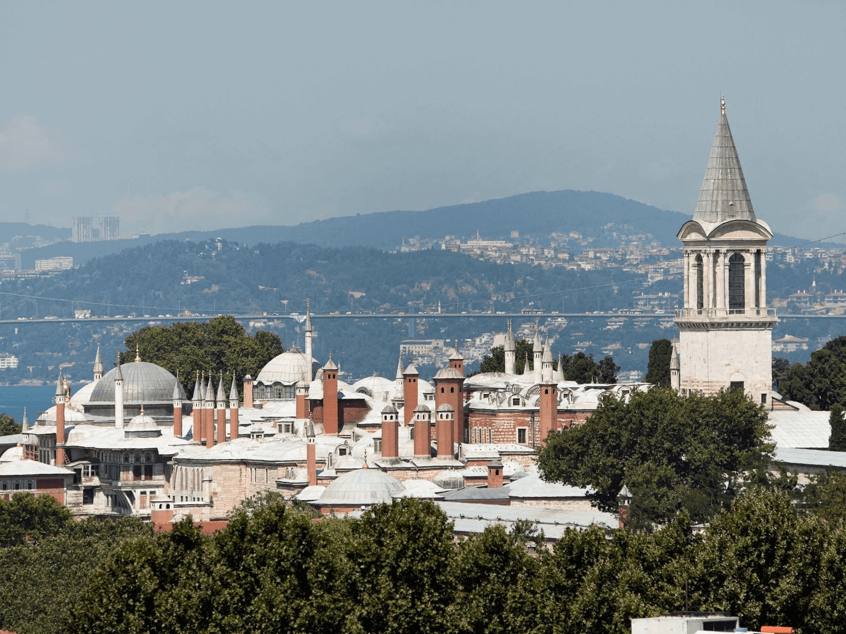 Half Day Afternoon Istanbul Ottoman Relics Tour with Topkapi Palace and Grand Bazaar with Shared Transfer