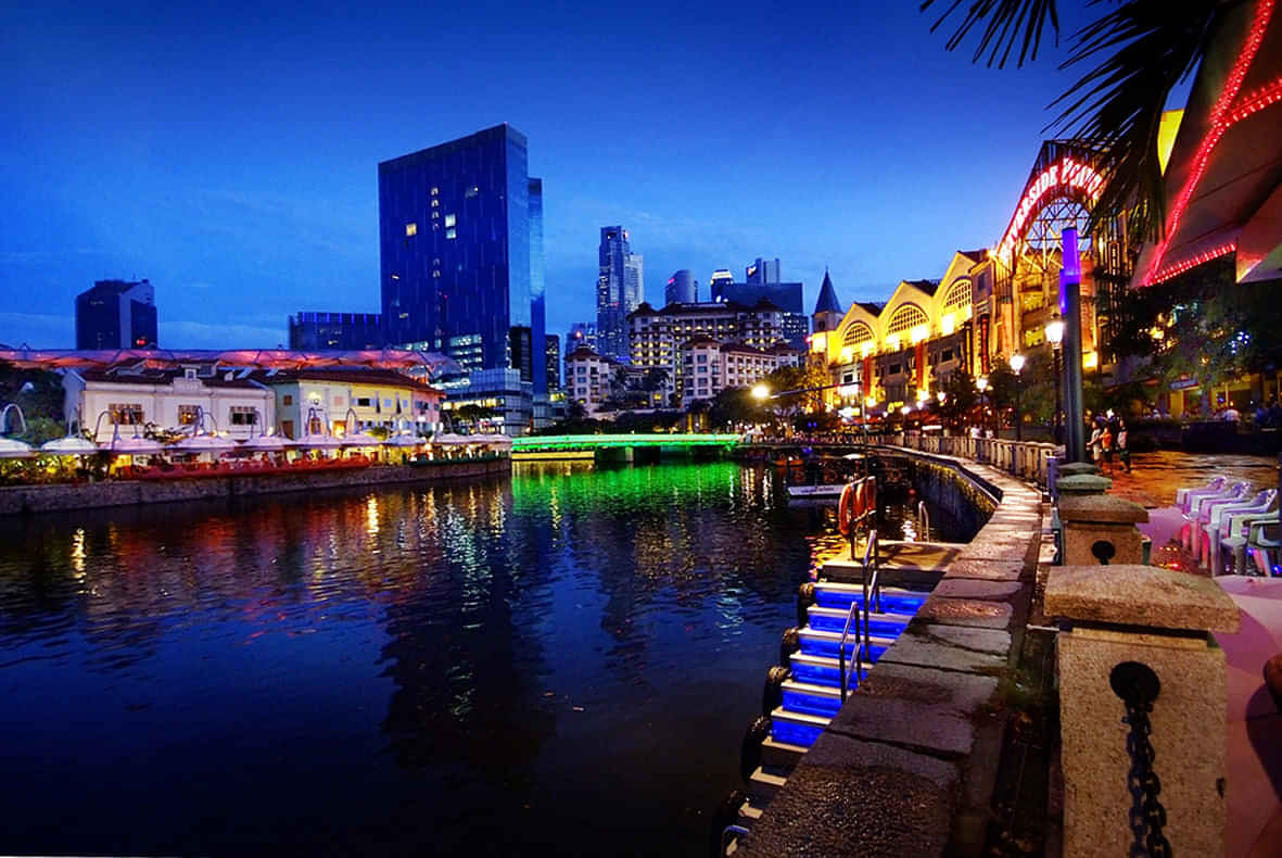 Getting the best of Singapore during night time