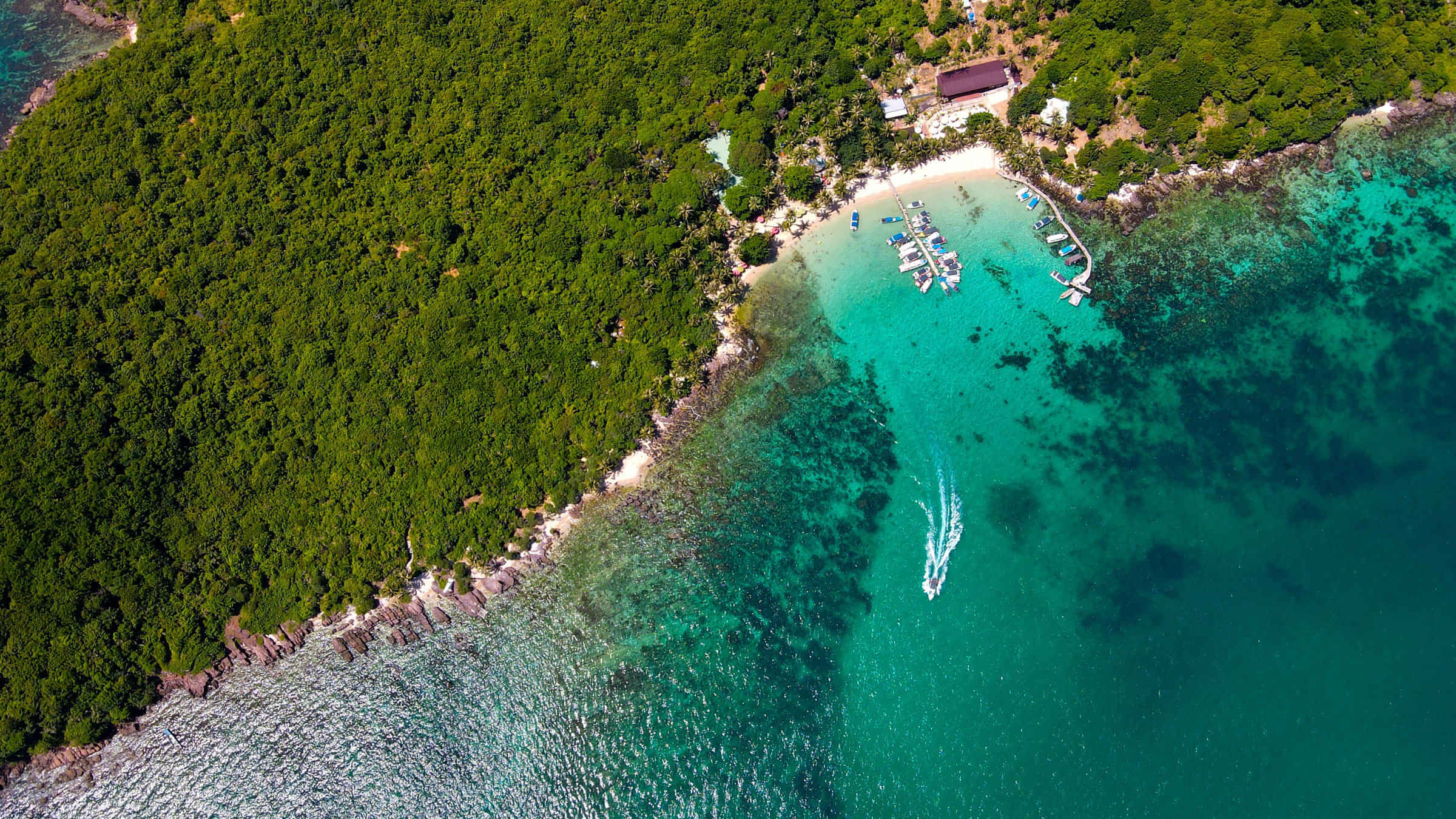  Phu Quoc - Island hopping with shared transfer