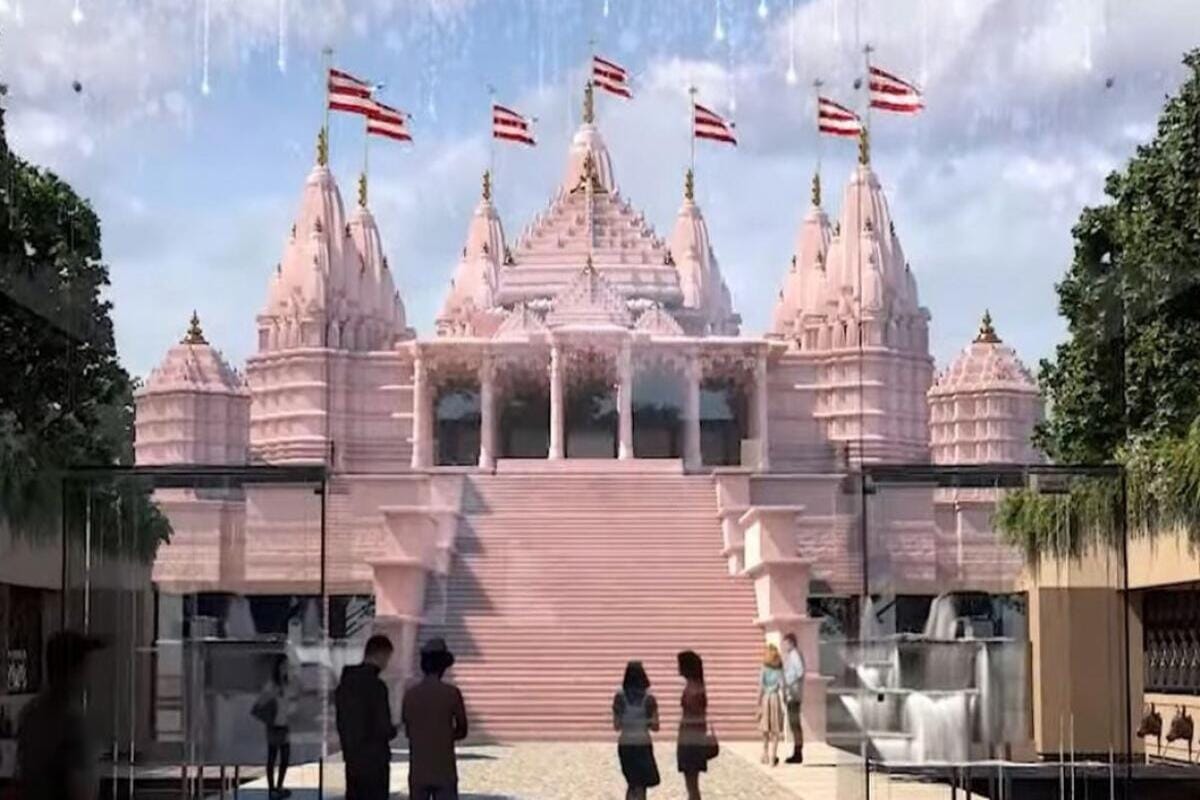 Abu Dhabi to Dubai Private Transfer with BAPS Temple