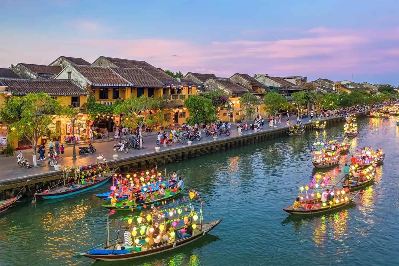 Danang - Marble Mountain - Hoi An Ancient Town - Boat Ride and Release flower lantern with Dinner - Shared Transfer (Subject to flight timings)