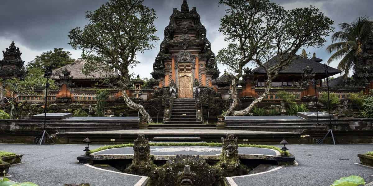 Campuhan Ridge, Ubud Market, Ubud Palace, Swing (Bali Swing), Lunch, Tegalalang and Tirtha Empul With Private Transfers