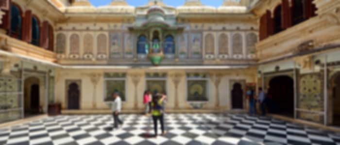 Udaipur Old City Arrival Walk