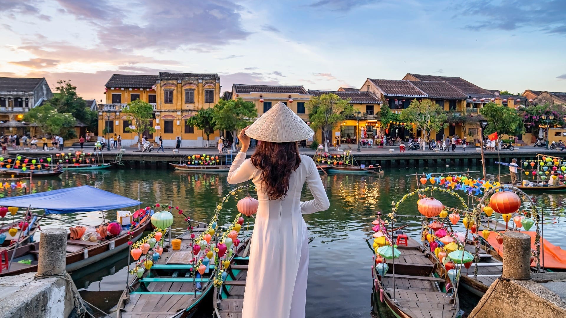 Cam Thanh Coconut Jungle, Hoi An City, Boat Ride, Release Flower Lantern shared transfers