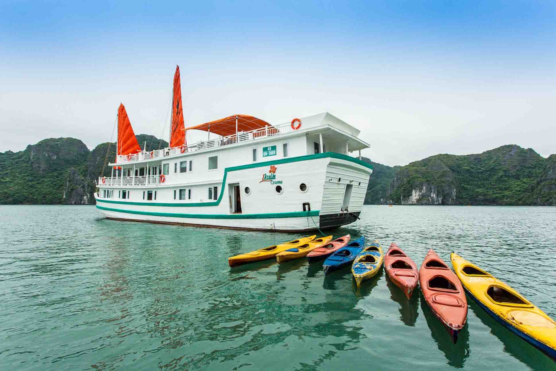 Hanoi – Halong – Full Day 4 Star Alova Cruise with Kayaking (PVT Transfer + SIC Cruise)