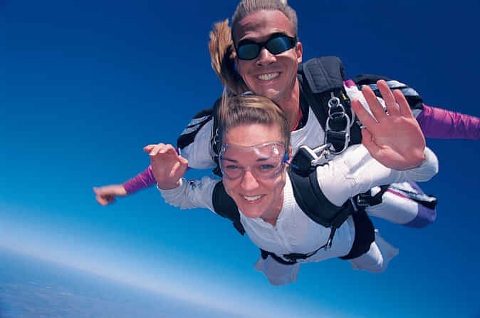 Byron Bay Tandem Sky Dive from Brisbane