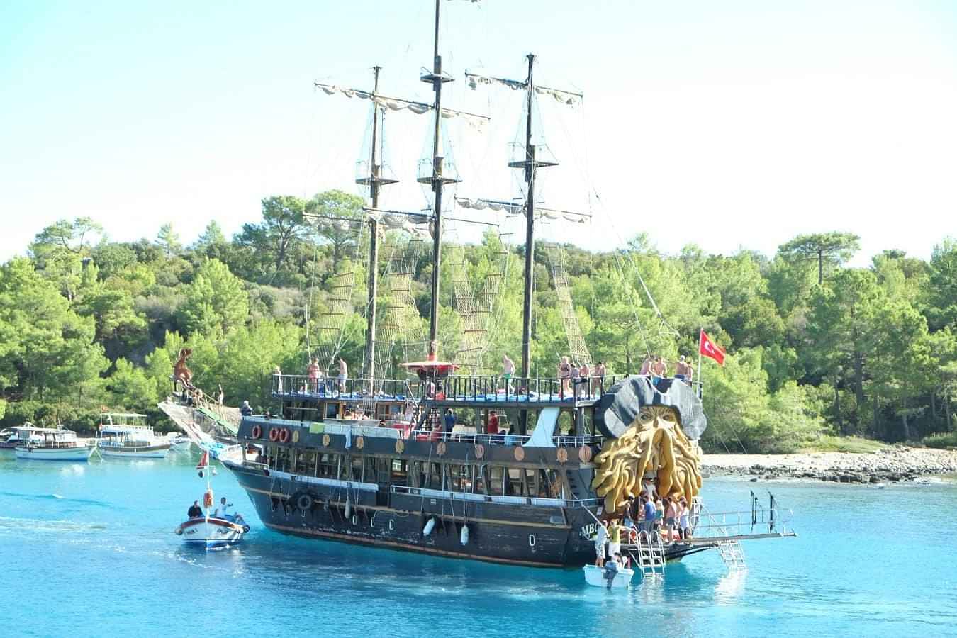 KEMER PIRATE BOAT TOUR WITH SHARED TRANSFERS