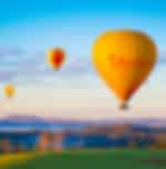Hot air balloon with SIC coach