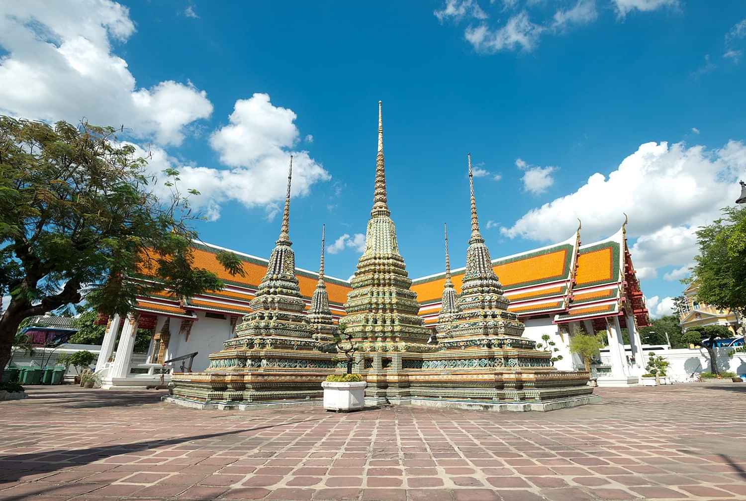 Bangkok City Tour - Wat Pho, Wat Traimit & Wat Benchamabophit with Private Transfers