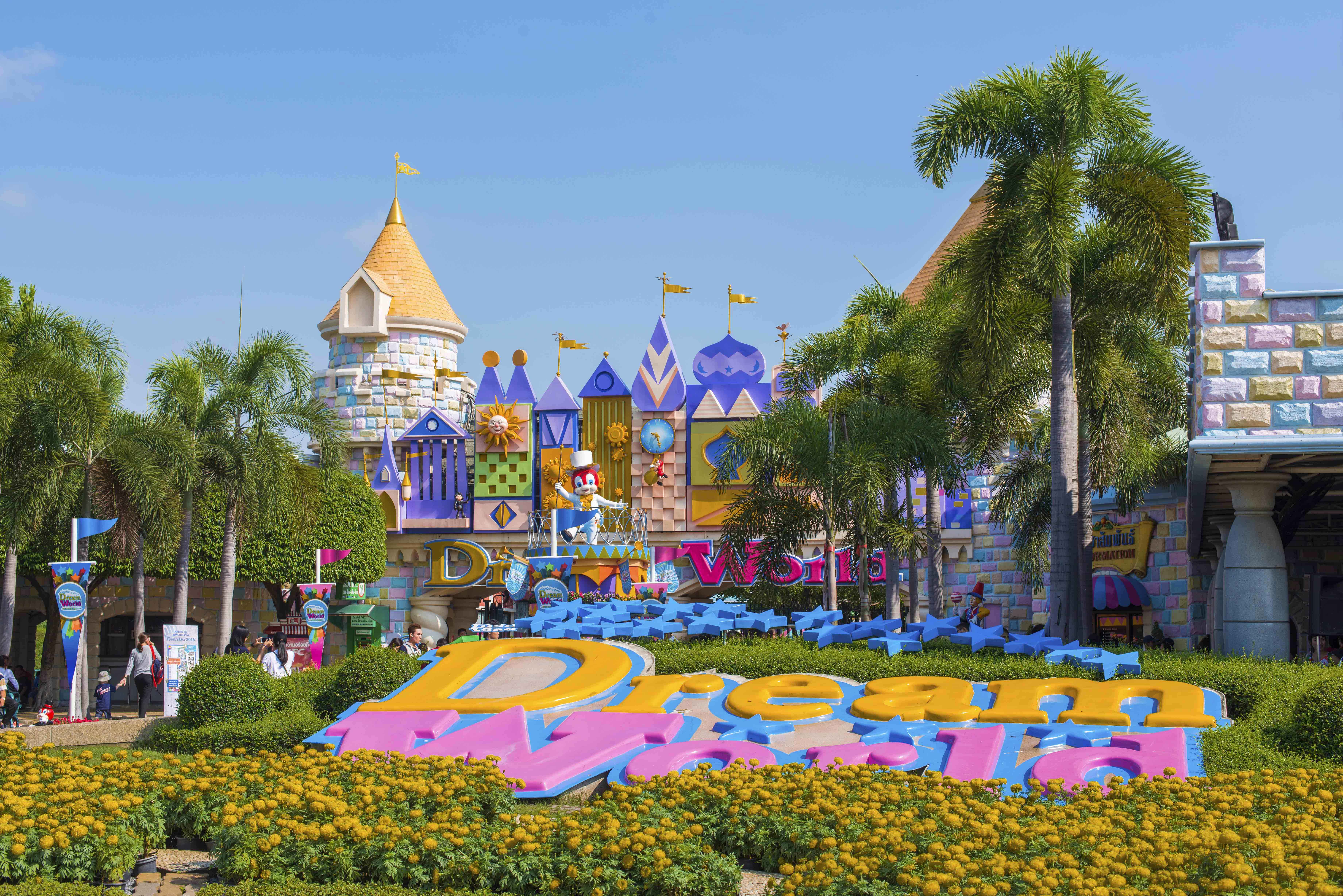 Bangkok - Dream World Super Visa and Snow Town- (Shared Transfers)