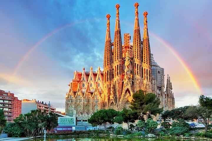 Sagrada Familia Barcelona Skip-The-Line entry ticket