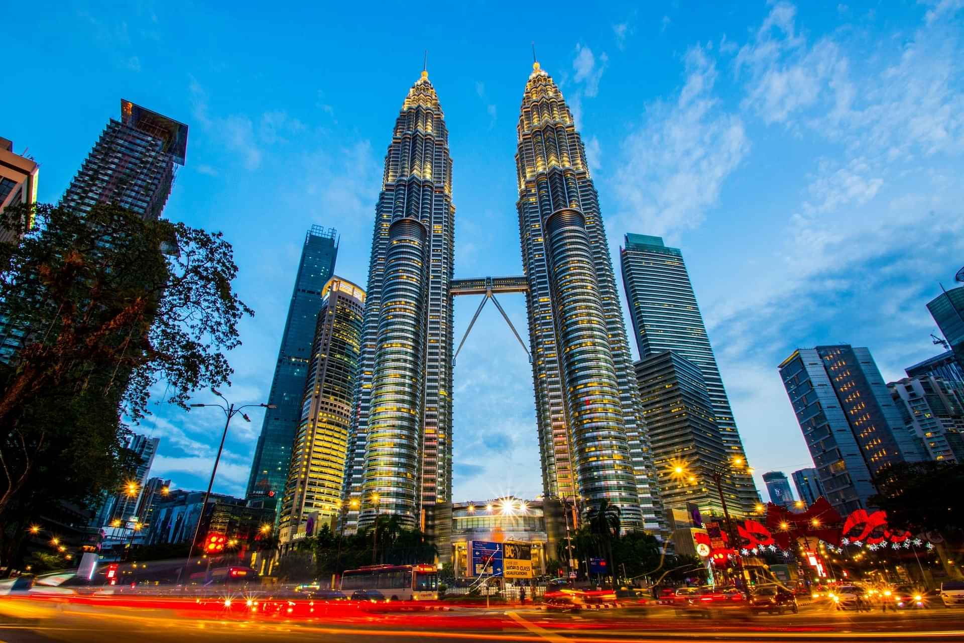 Petronas skybridge (Twin towers) with Private Transfers