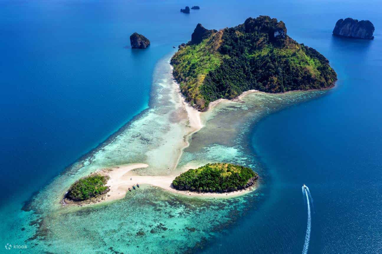 Krabi-4 Island tour by long tail boat with Lunch (Excluding Island Fee - 200 THB) by Song Taew (Shared Transfer)