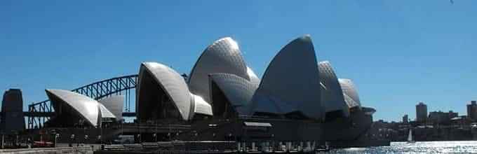 Sydney Sightseeing Experience - Macquaire Street,Woolloomooloo Bay, Bondi Beach,Sydney Opera House