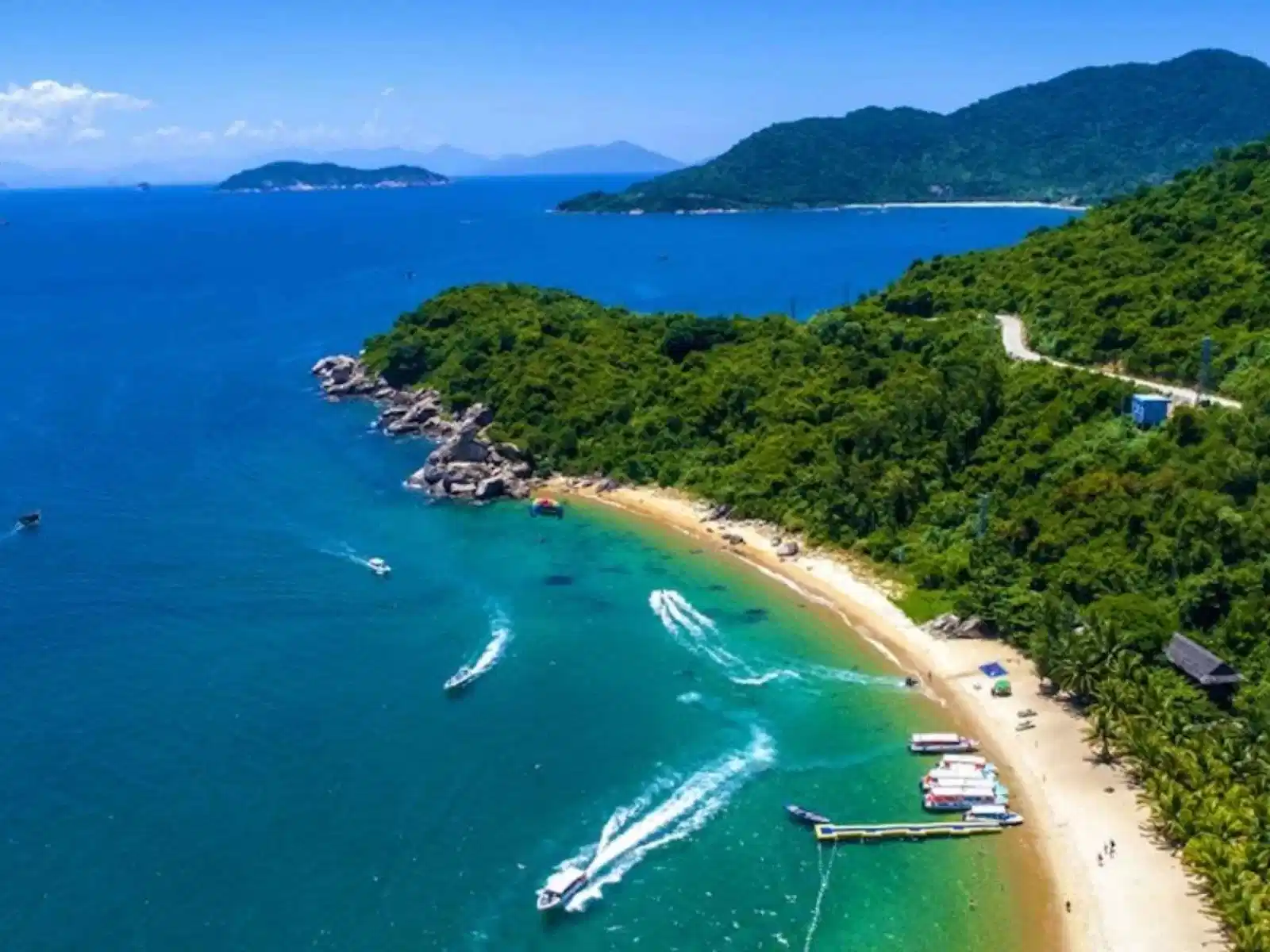 Danang – Cham Island Sightseeing And Snorkeling shared transfers