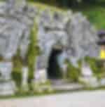 Guided Ubud Culture Tour: Goa Gajah Temple and Ubud Palace With Private Transfers