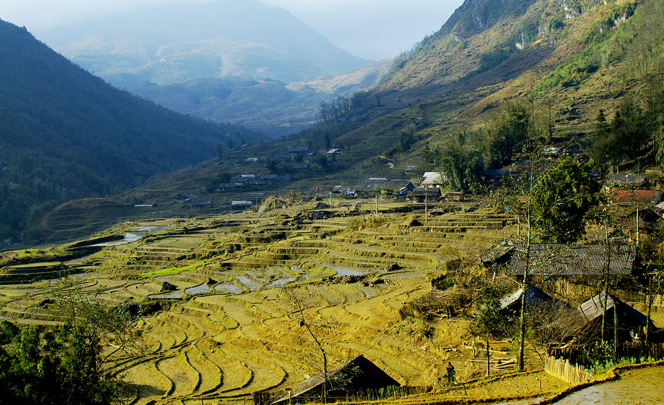 En Route from Hanoi to Sapa (2 Days 1 Night) - 01: Cat Cat - Lao Chai - Ta Van NO ACCOMMODATION