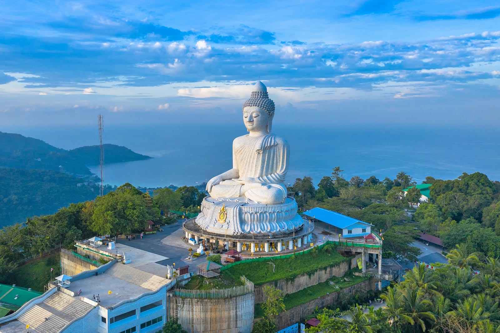 Phuket-Combo 6 - Big Buddha, Tiger Park, Dolphins Bay with Regular Seat with Shared Transfers