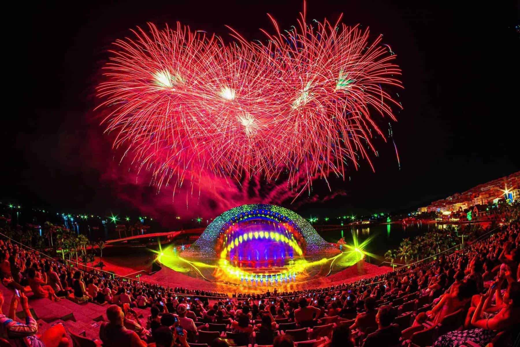 Sunset Town & Kiss of the Sea Show - Entry Ticket Only