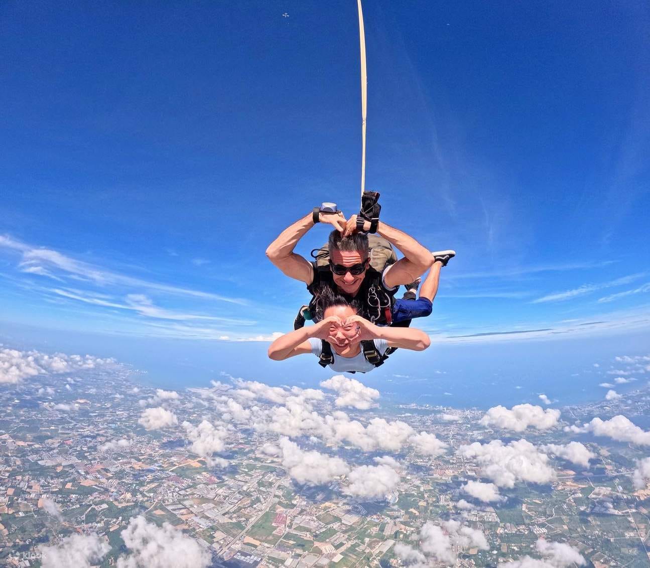 Pattaya-Sky diving only (Shared Transfer)