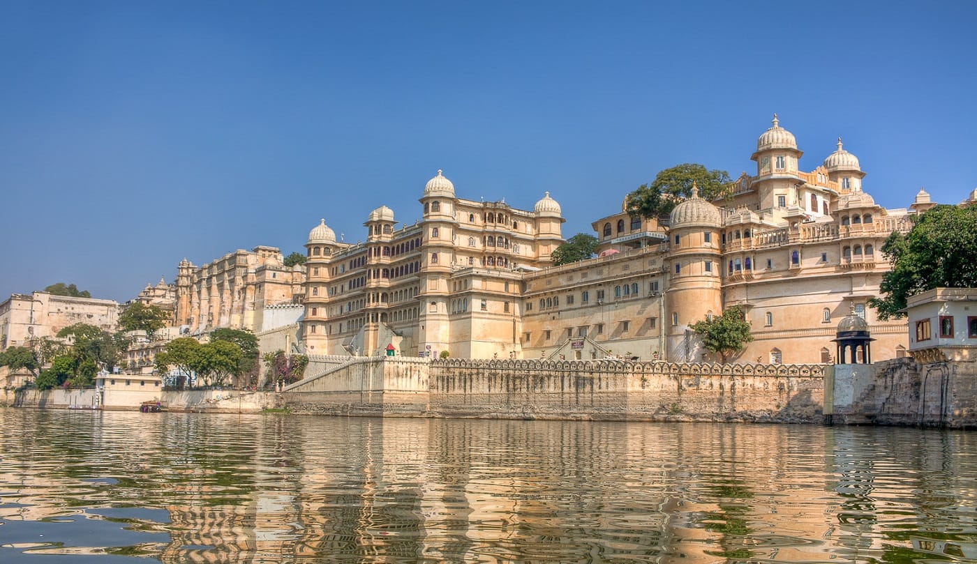 Udaipur City Palace and Lakes Day