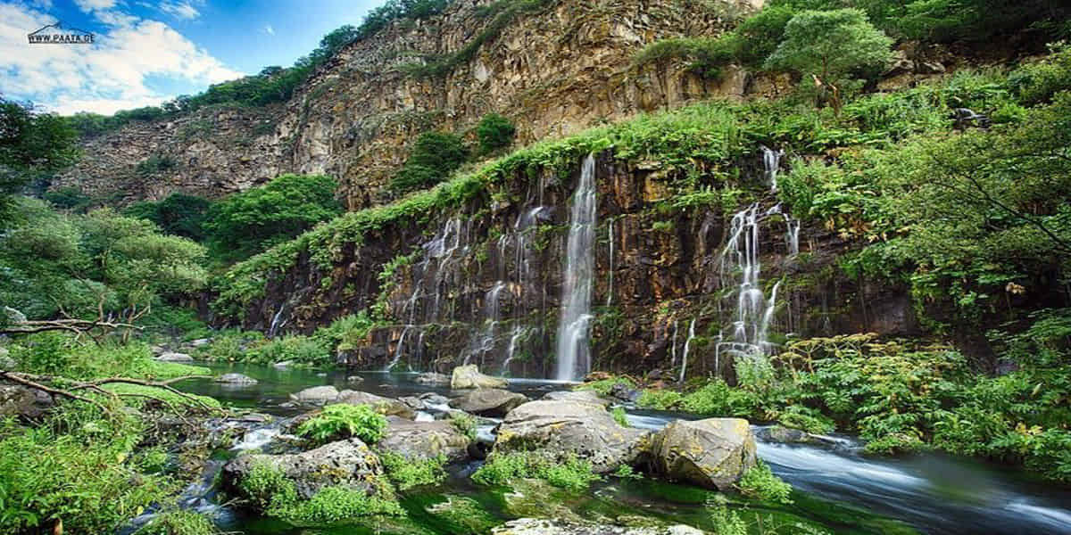 Half day tour to Dashbashi Canyon including tickets and private transfers