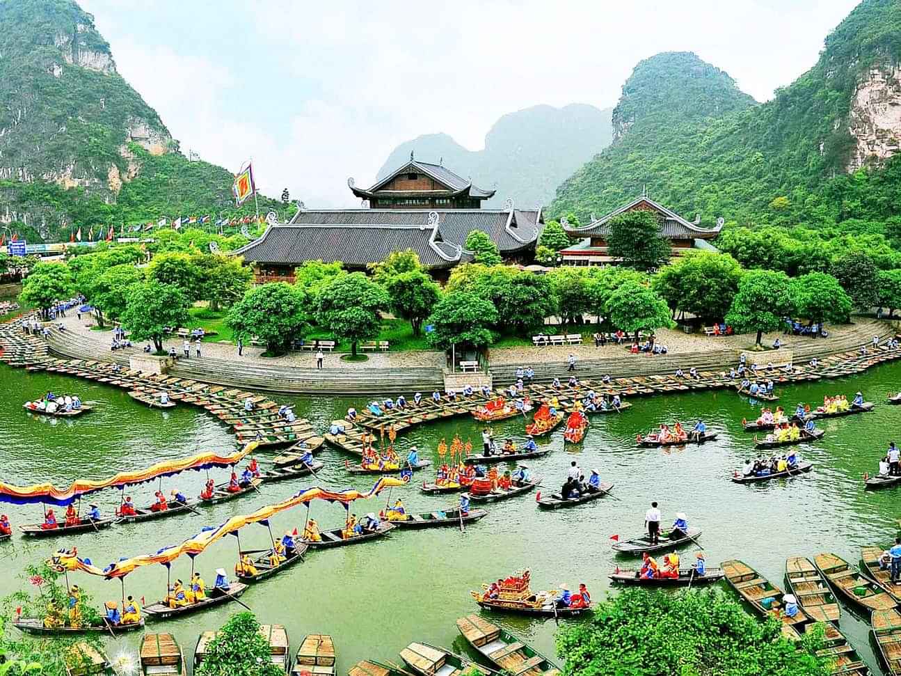 Ninh Binh Bai Dinh Trang An Hang Mua With Shared Transfers