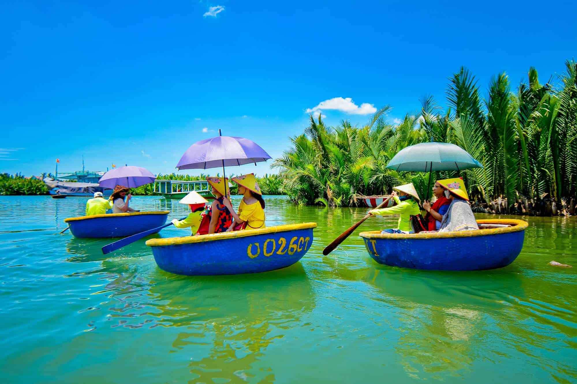 Danang - Cam Thanh coconut village - Hoi an Ancient town 