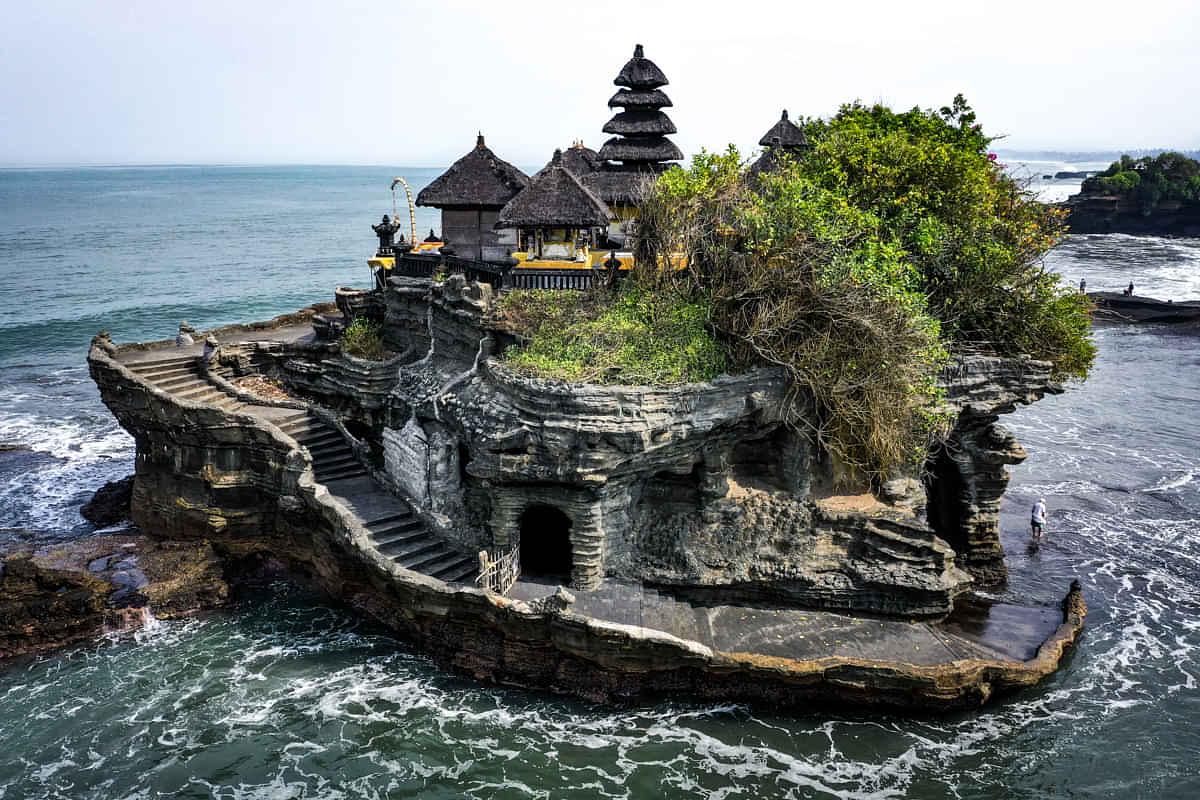 Natural North West Trail Visit: Tanah Lot Temple, Batukaru Mountain Temple and Jatiluwih biggest rice terraces 