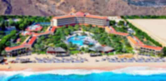 Lap in luxury at Fujairah Rotana Resort and Villas - Weekdays only