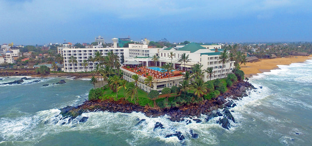 A Scenic Getaway to Sri Lanka With Breakfast & Transfers at INR 19,999/Person