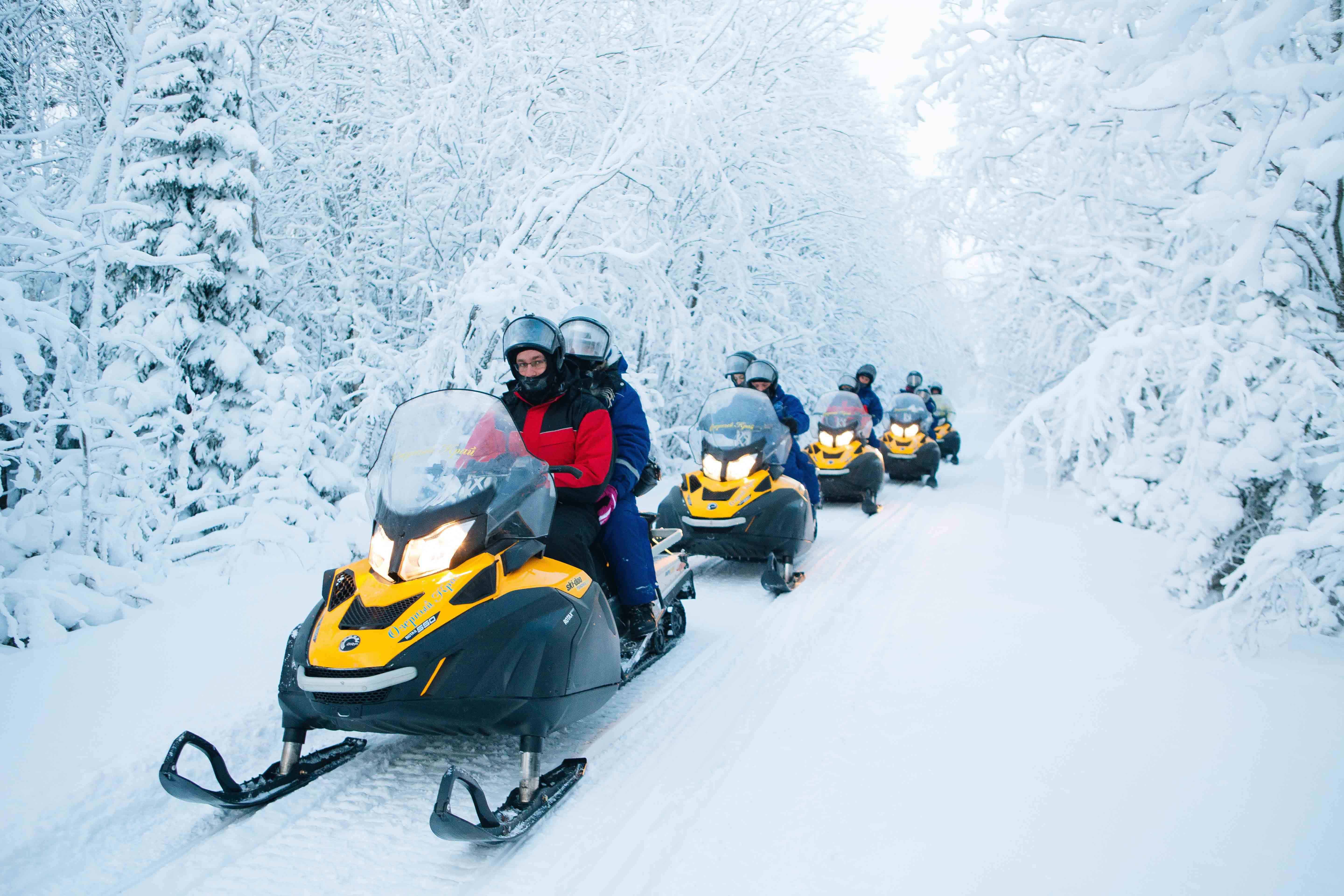 Snowmobiling (return transfers)