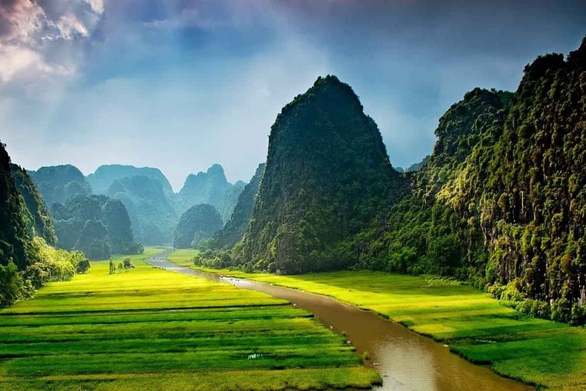 Ninh Binh Hoa Lu Tam Coc Hang Mua With Shared Transfers