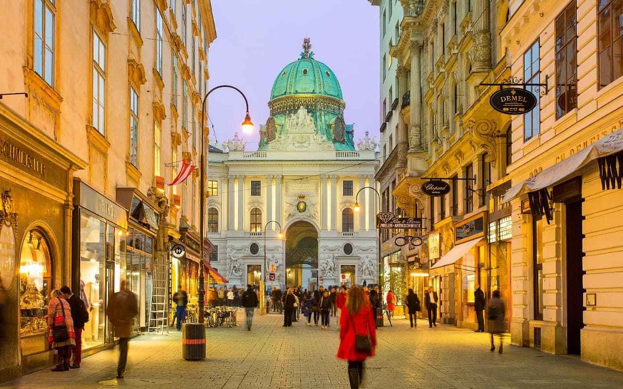 Free Evening Walking Tour Vienna