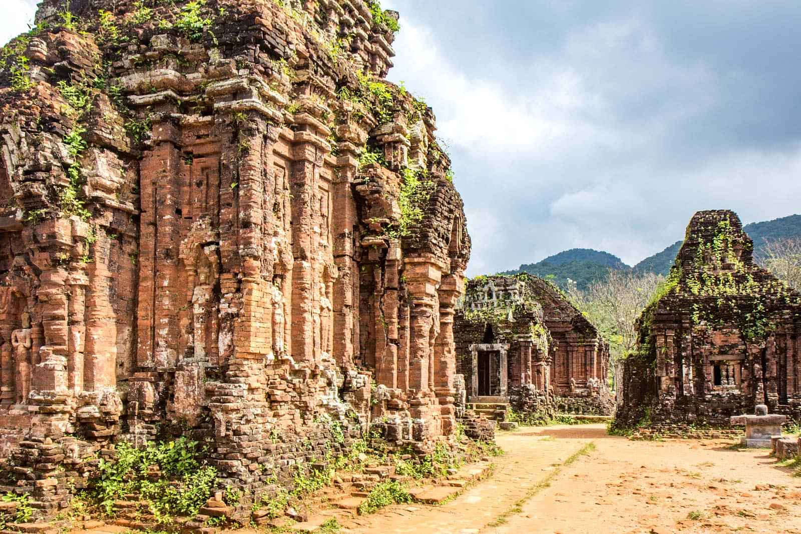 Hoi An - My Son Full Day Tour with lunch from Hoi An 