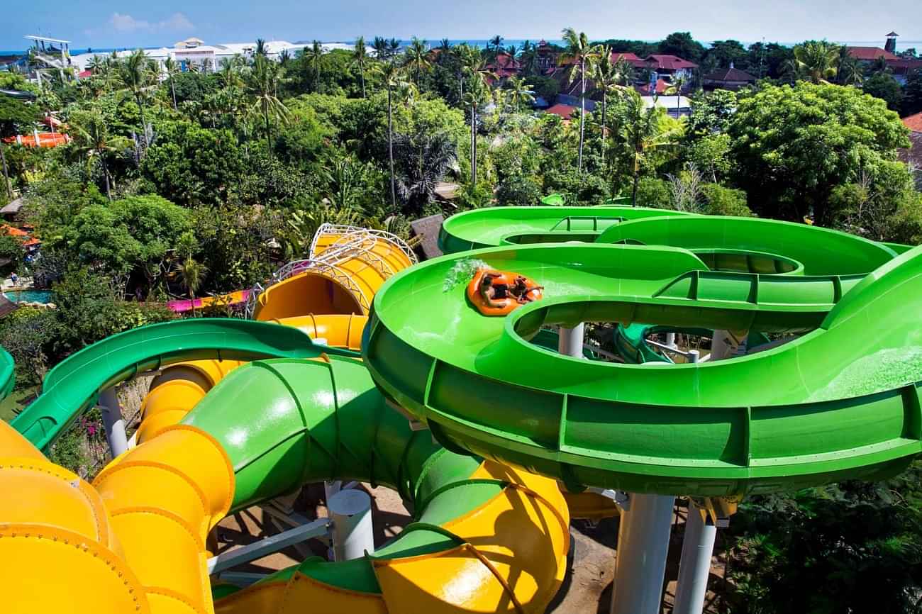 Splash & Thrill: Full-Day Adventure at Waterbom Park