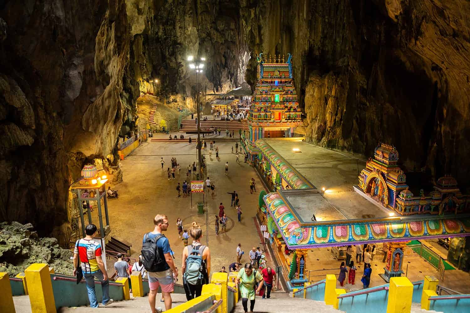 Visit Batu Caves and Thean Hou Temple with Chinatown 