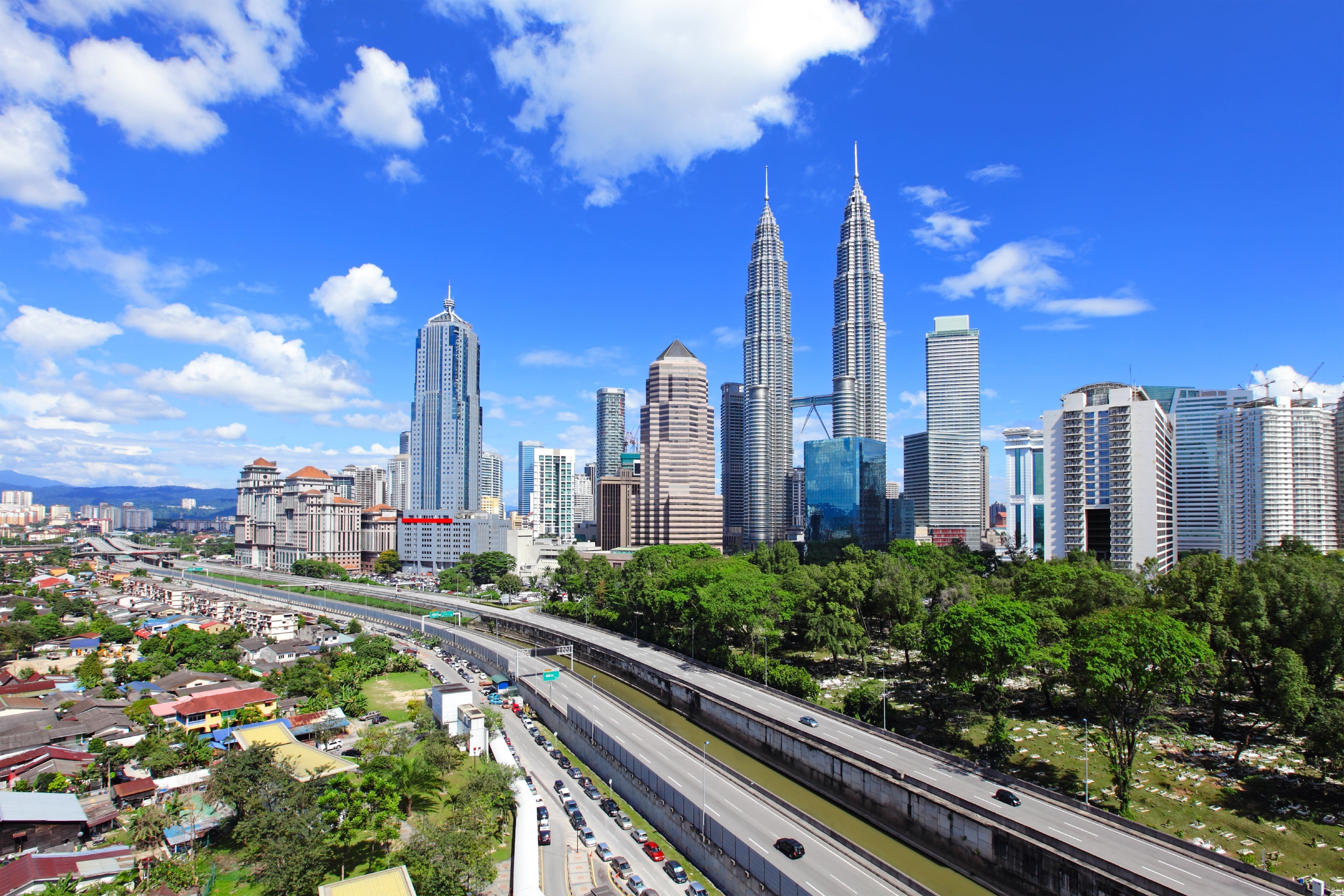 Half Day vehicle usage (max 4 hours - within Kuala Lumpur city centre only)