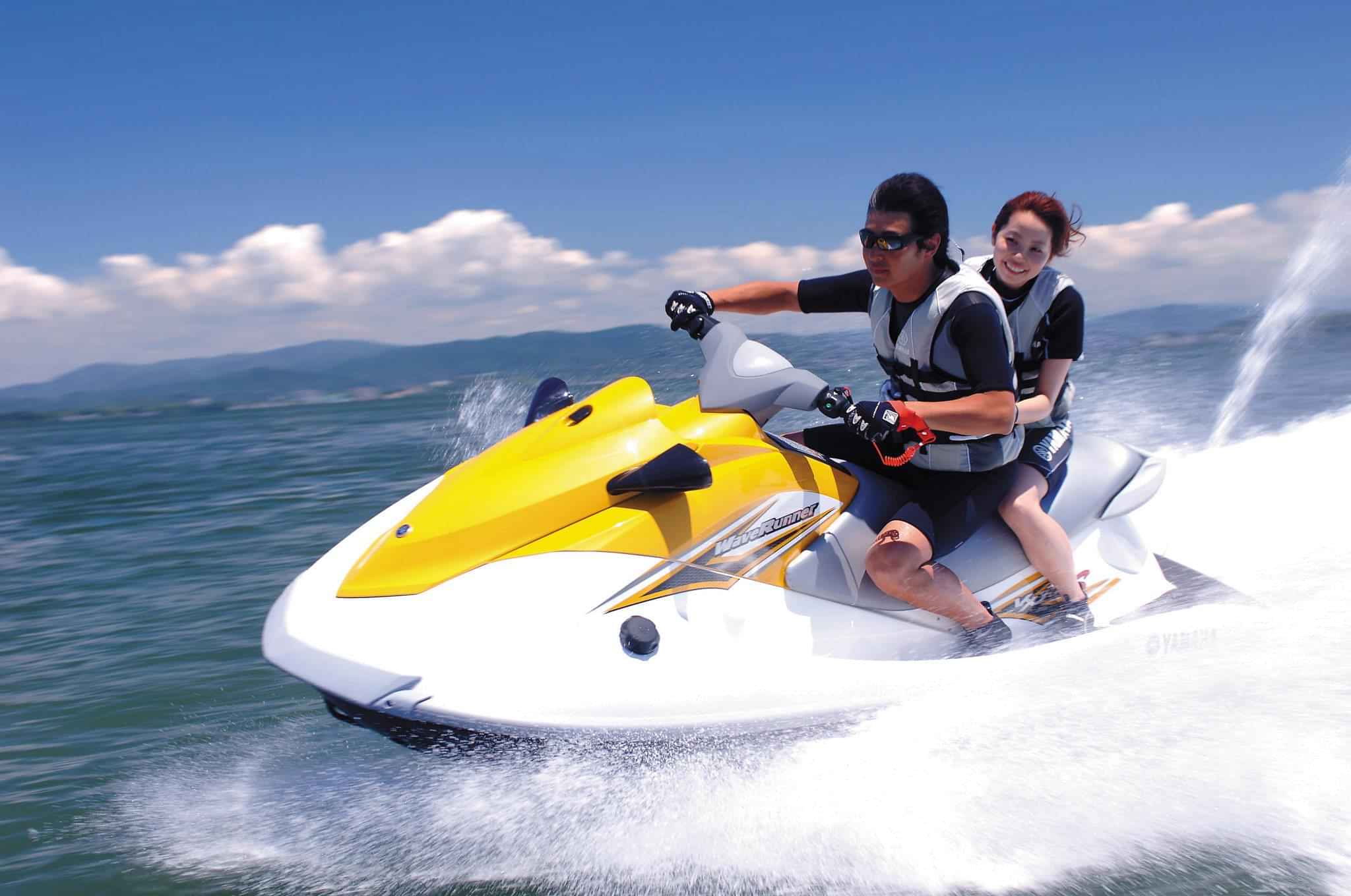 Combo Parasailing, Banana Boat, Jet-Ski and 2 Hours Spa Treatment With Private Transfers