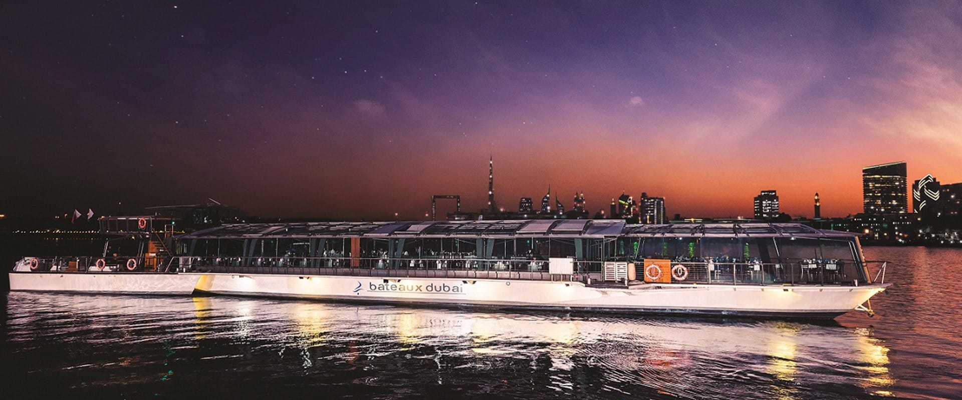 Experience Bateaux Dubai Dinner Cruise