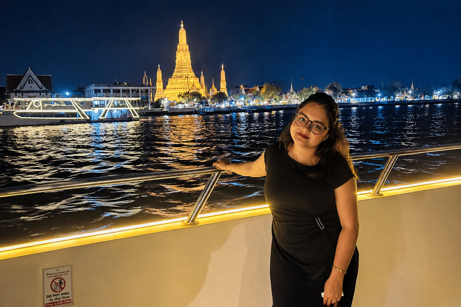 Bangkok Dinner Cruise Chao Phraya Princes with Shared Transfers