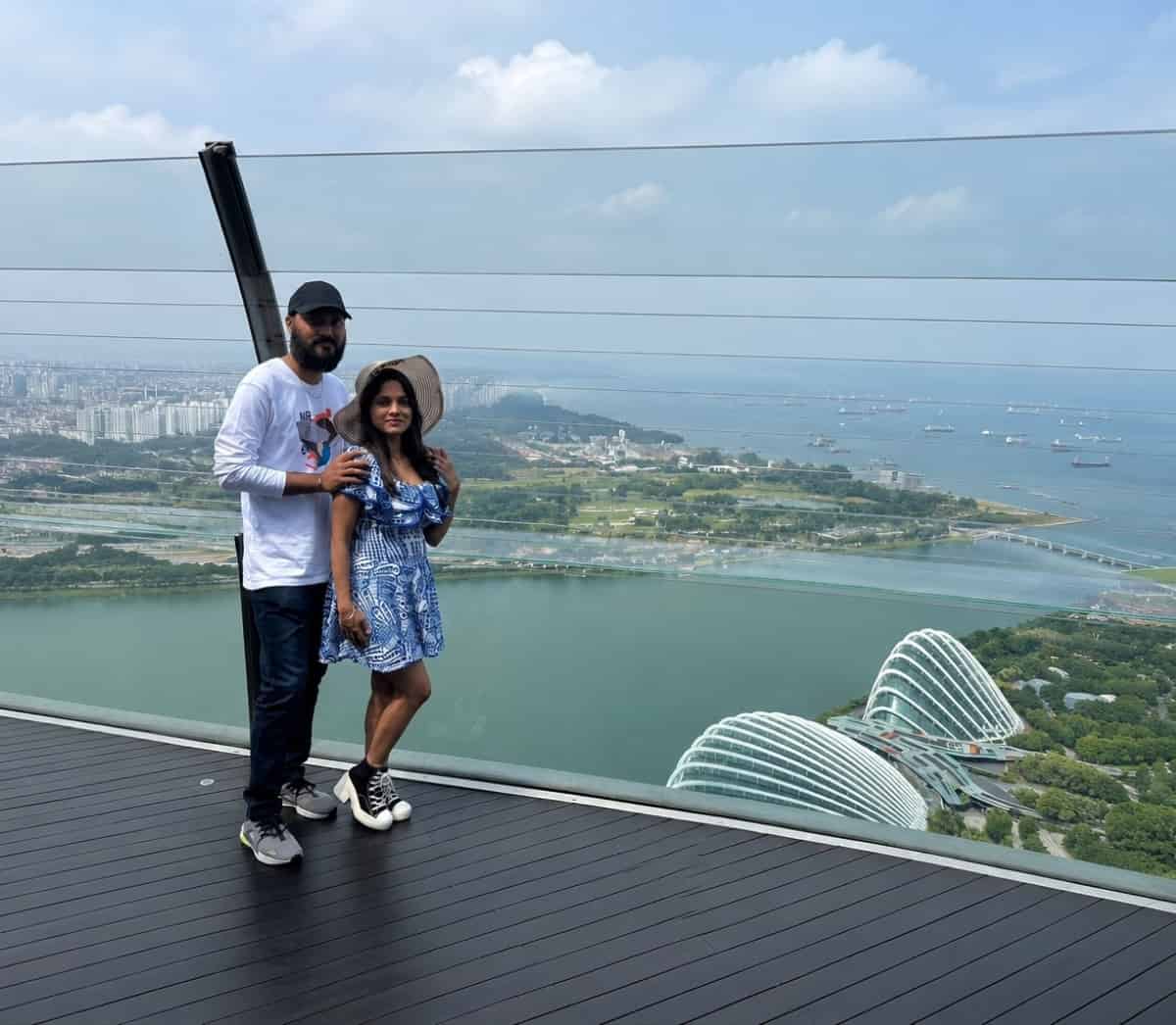 Marina Bay Sands, Gardens by the Bay - Flower Dome and Cloud Forest with Shared Transfers
