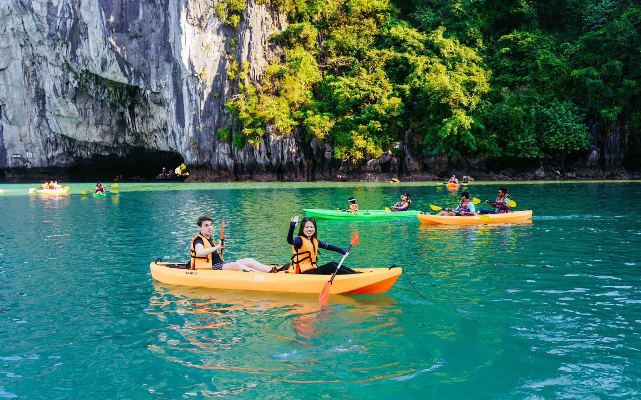 Hanoi - Halong - Full Day 4 Star Wego Cruise with Kayaking (SIC Transfer and SIC Cruise) Normal bus