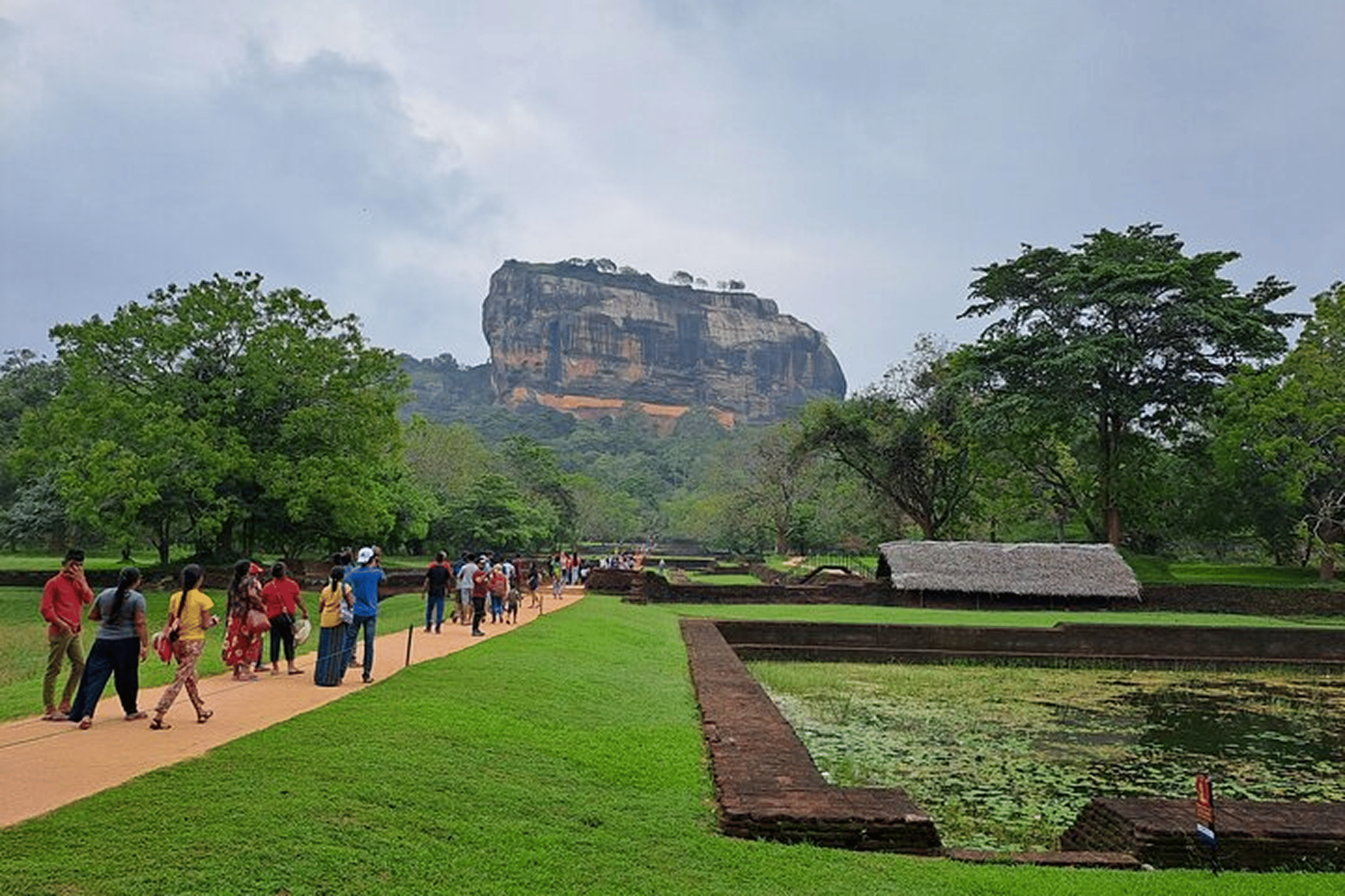 Dambulla and Sigiriya Cultural Day Tour - Dambulla Cave Temple and Sigiriya Rock Fortress