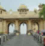 Palaces of the Lake City - City Palace and Jagdish Temple