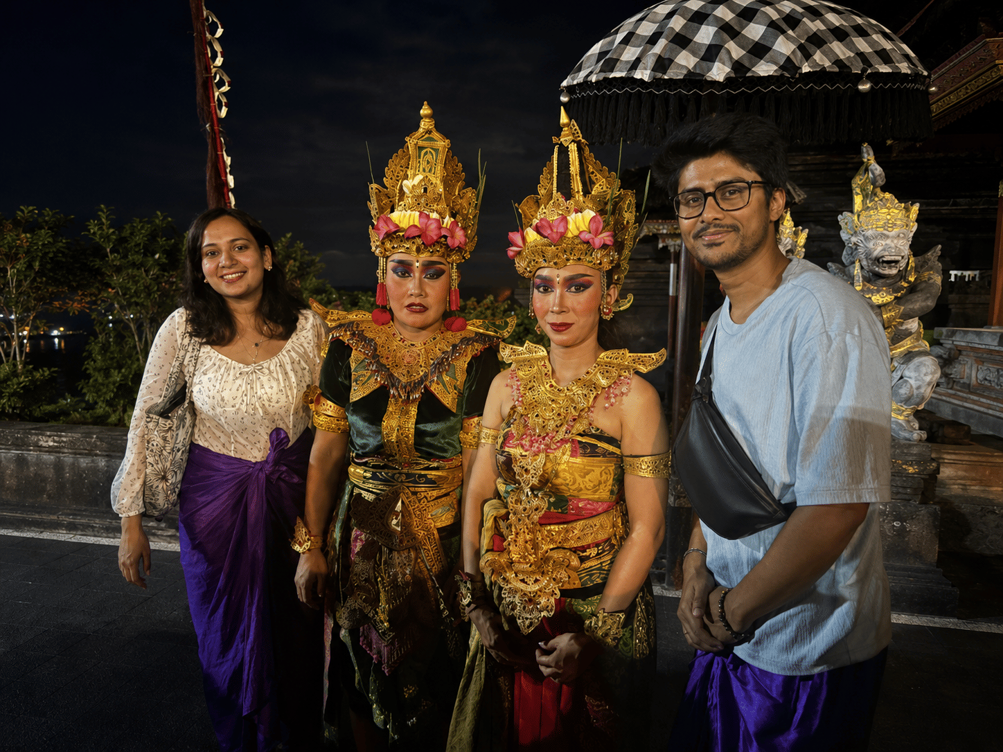 Uluwatu Temple Tour with Kecak Dance Performance and Private Transfers
