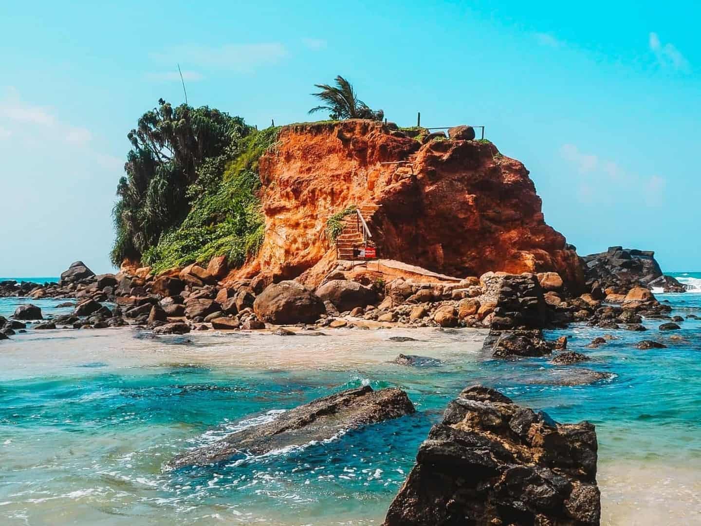 Transfer with Mirissa City Tour - Parrot Rock, Coconut Hill and Secret Beach