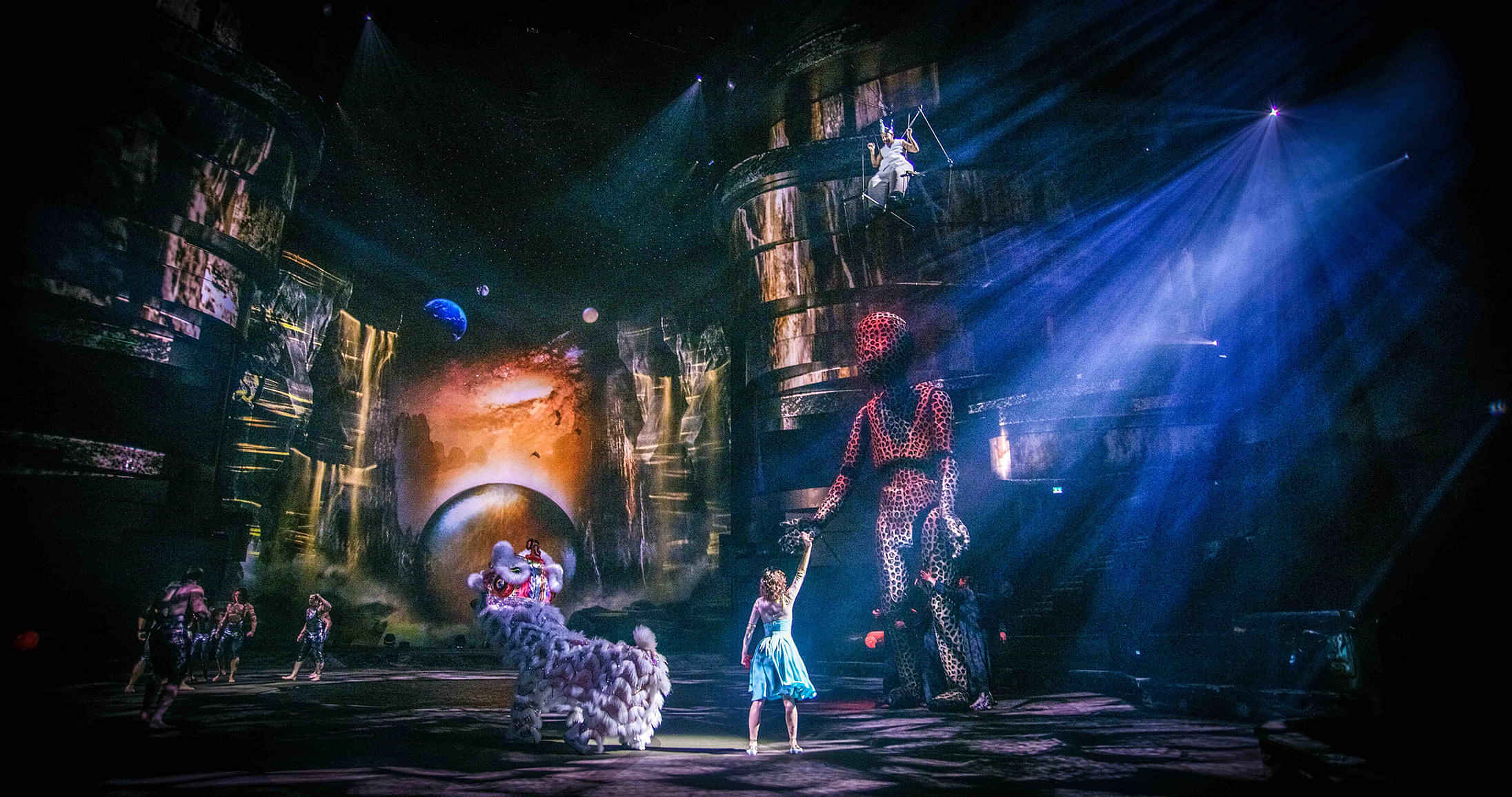 Get Mesmerized by the La Perle by Dragone Show